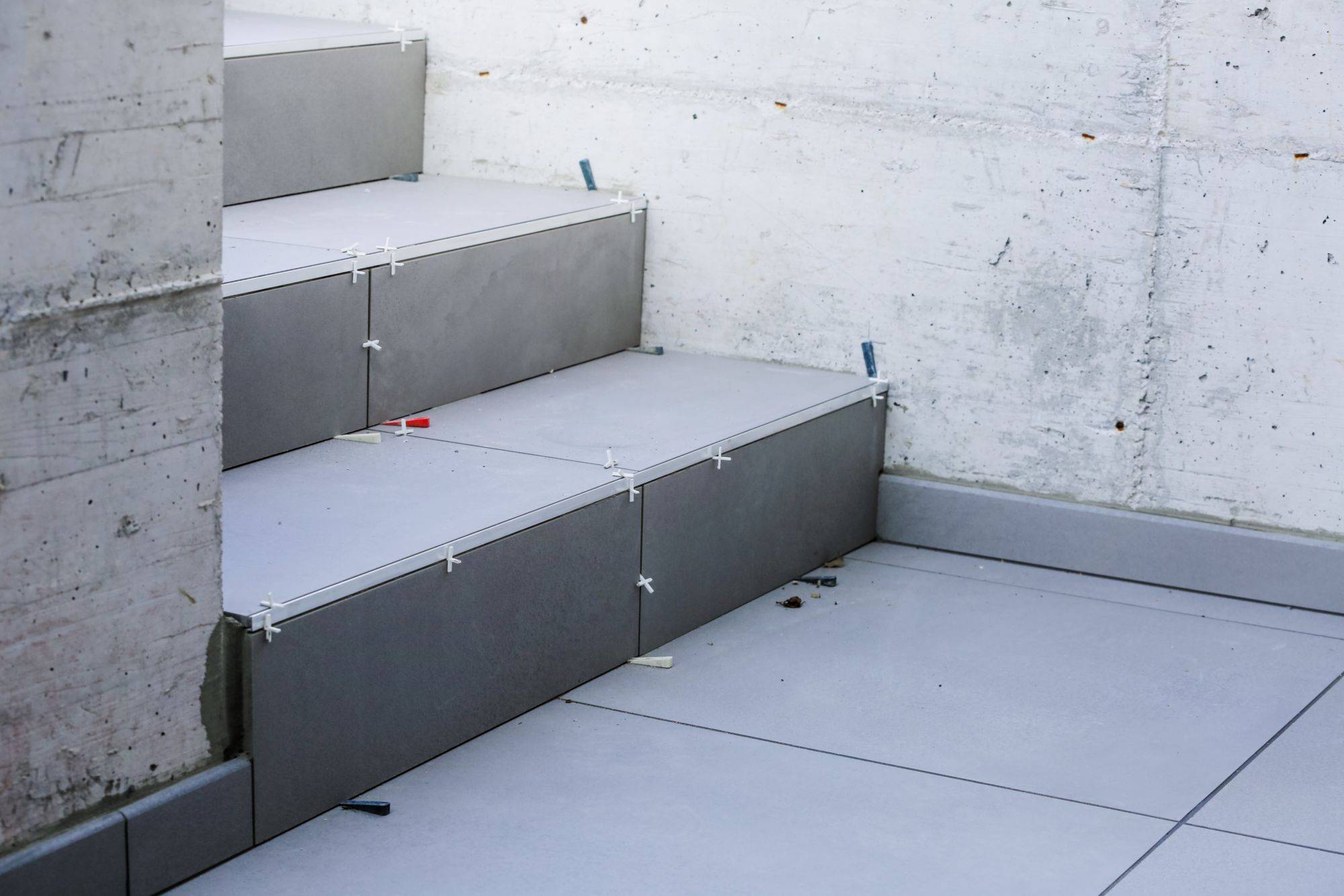 2 ESCALIER CARRELAGE | Caro Pro 67 Pose de carrelage extérieur à côté de Strasbourg et Haguenau Bischheim 1
