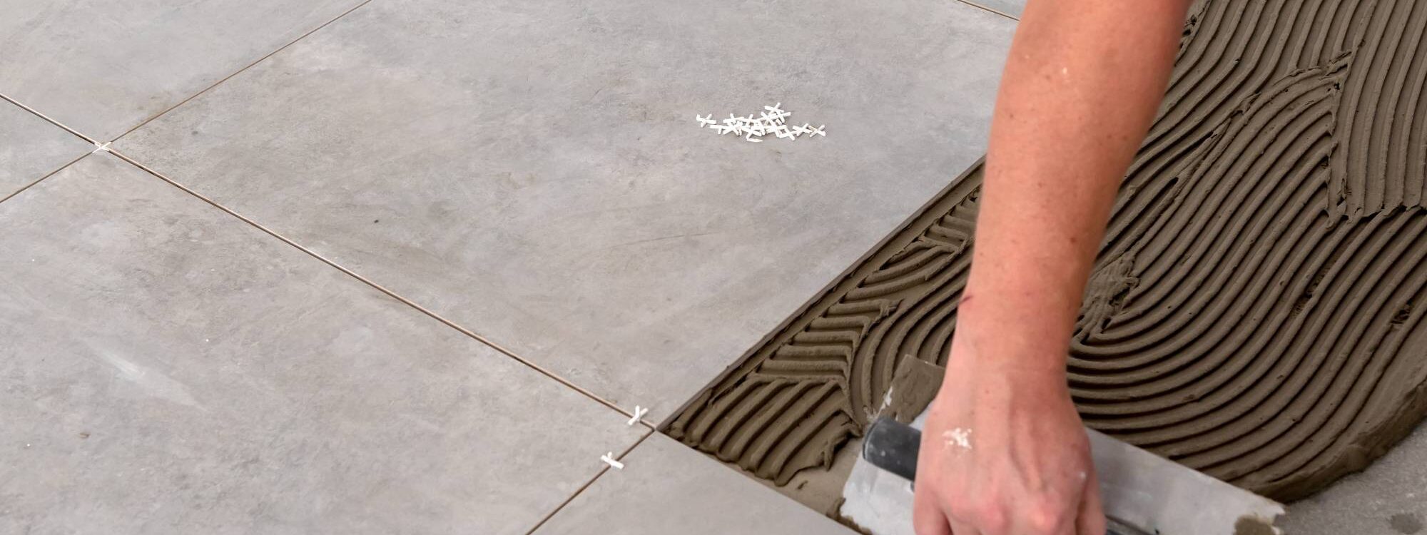 CARRELAGE_MORTIER 2000X750 | Caro Pro 67 Comment planifier votre projet de rénovation de salle de bain de A à Z ? Bischheim