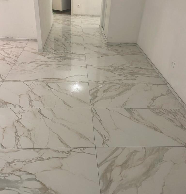 Pose de carrelage dans un appartement à Strasbourg Haguenau 1