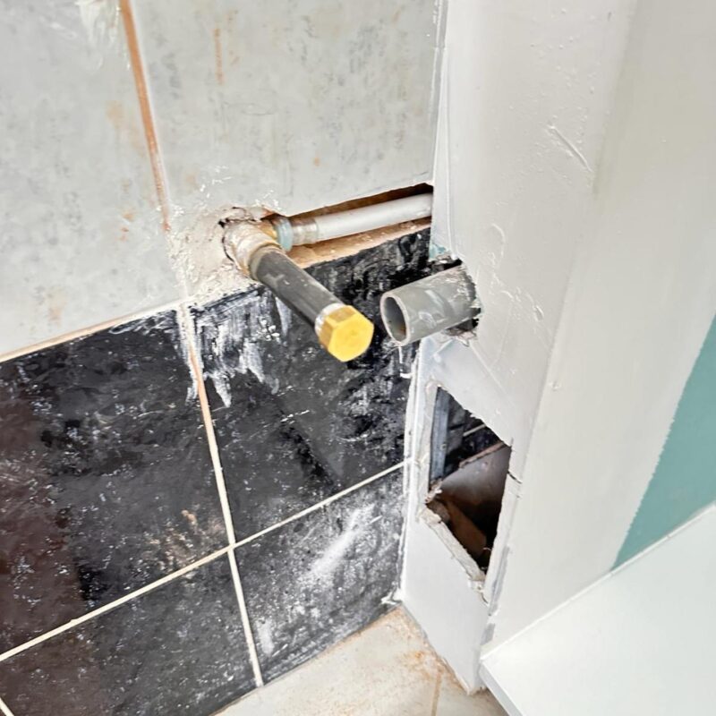 Rénovation d&#8217;une salle de bain &#8211; Avant/Après Ostwald 6